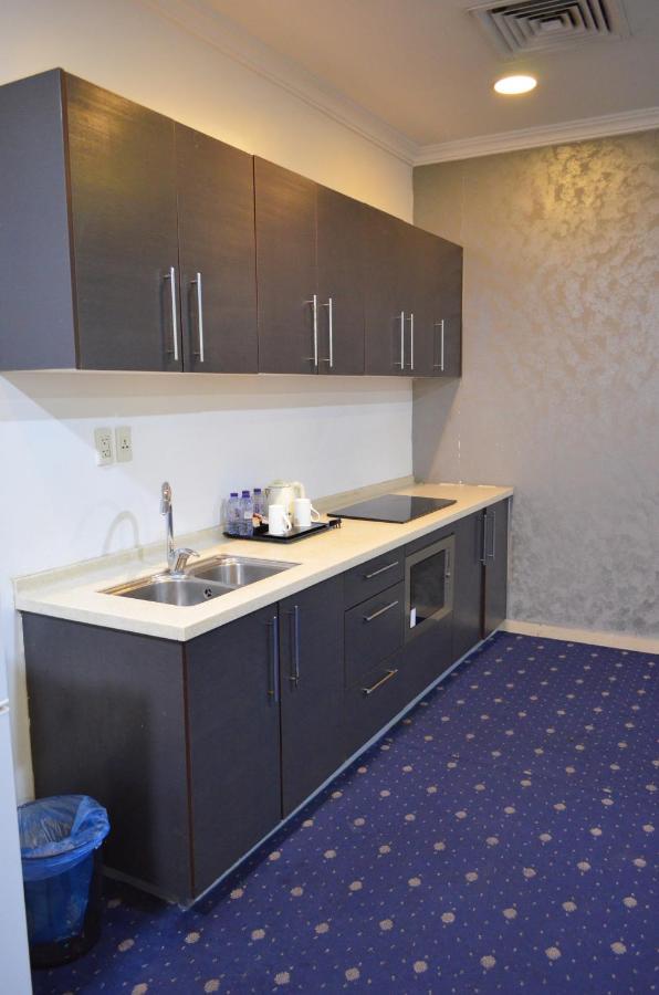 Апарт отель Olaya Houses 3 - Al Rashid Mall Эль-Хубар Экстерьер фото